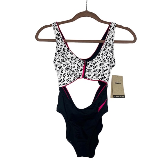 Nike NWT Party Dots Cutout One Piece - Picture 2 of 7